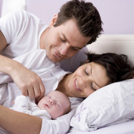 Как избежать проблем в отношениях после рождения первенца